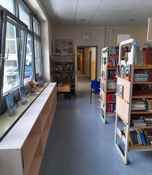 Blick in die Bibliothek Weidenberg